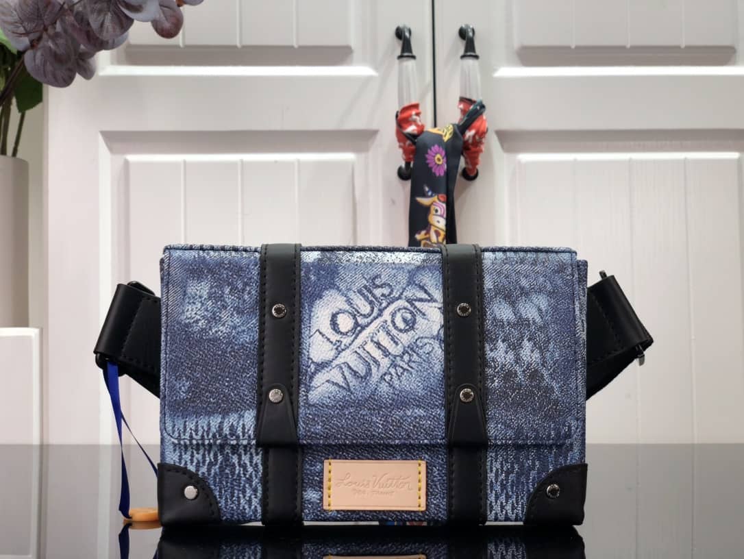 L0vis Vvtt0n Damier Salt Canvas Replica Trunk Slingbag N50061