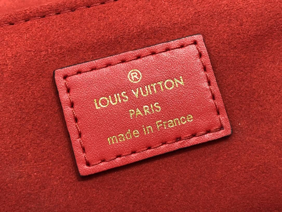 L0vis Vvtt0n Beaubourg MM Monogram Canvas Replica Bag M43953