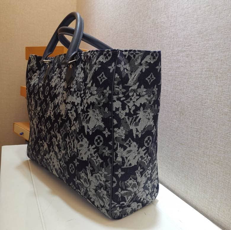 L0vis Vvtt0n Gran Sac Monogram Tapestry Tote Replica M57284