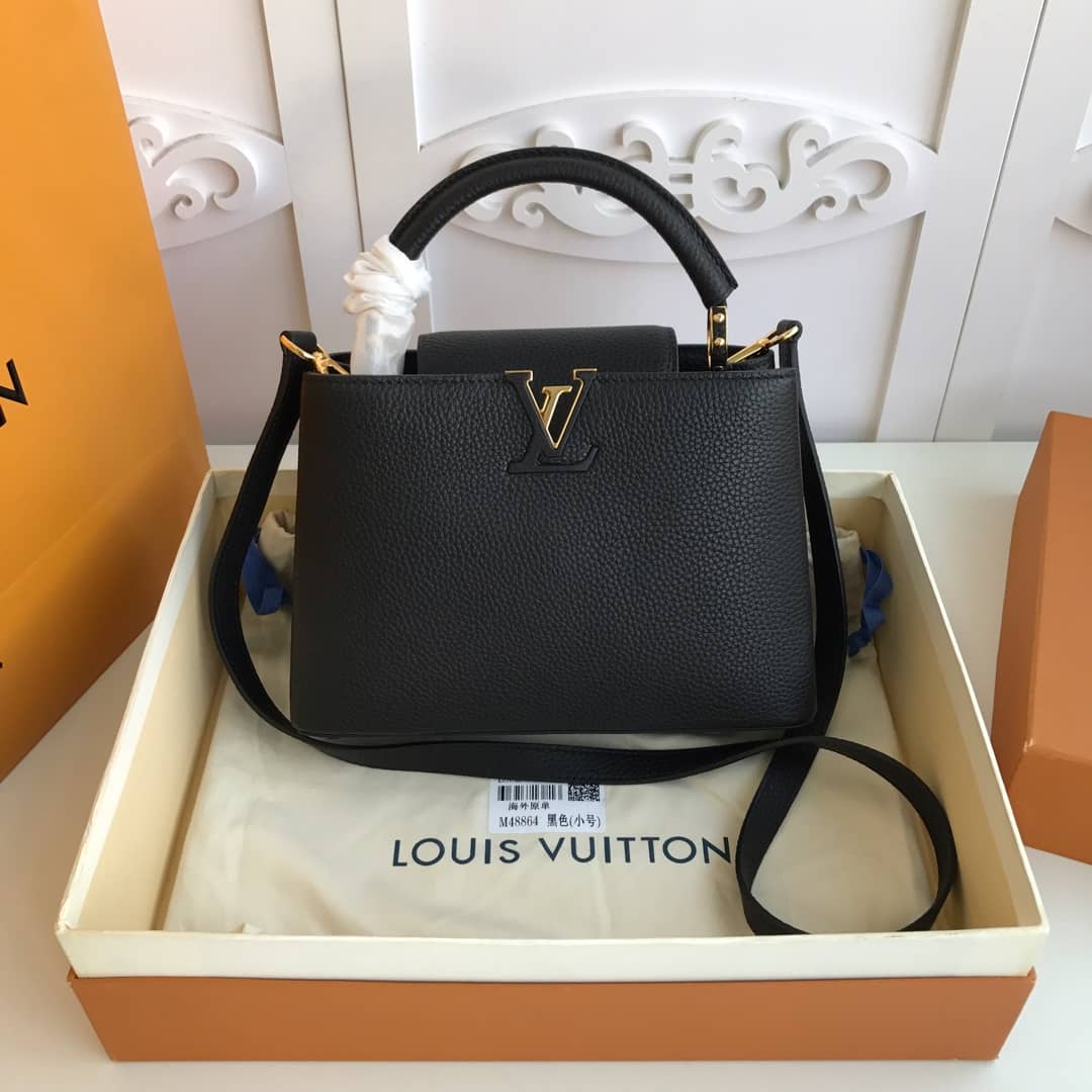 L0vis Vvtt0n Capucines MM Bag Replica Black M48864