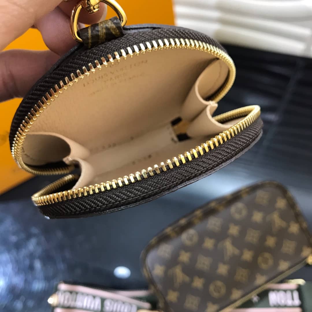 L0vis Vvtt0n Monogram Canvas Multi Pochette Replica Green M44823