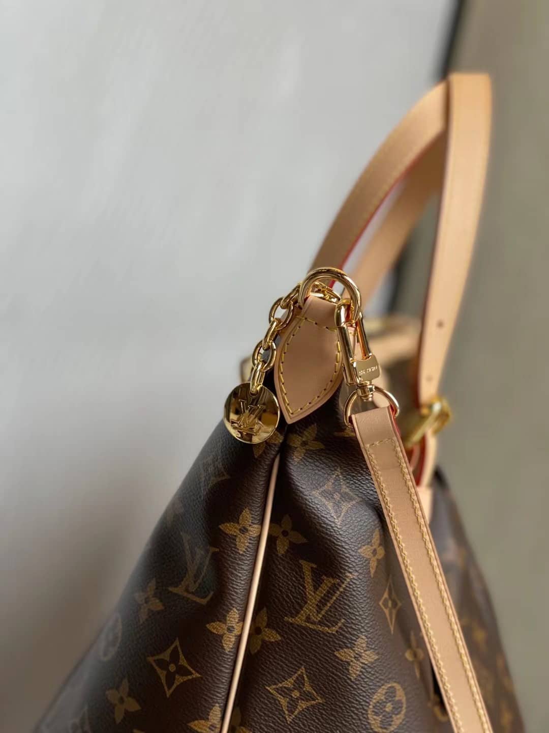 L0vis Vvtt0n Palermo GM Canvas Brown M40146 Replica Shoulder Bag