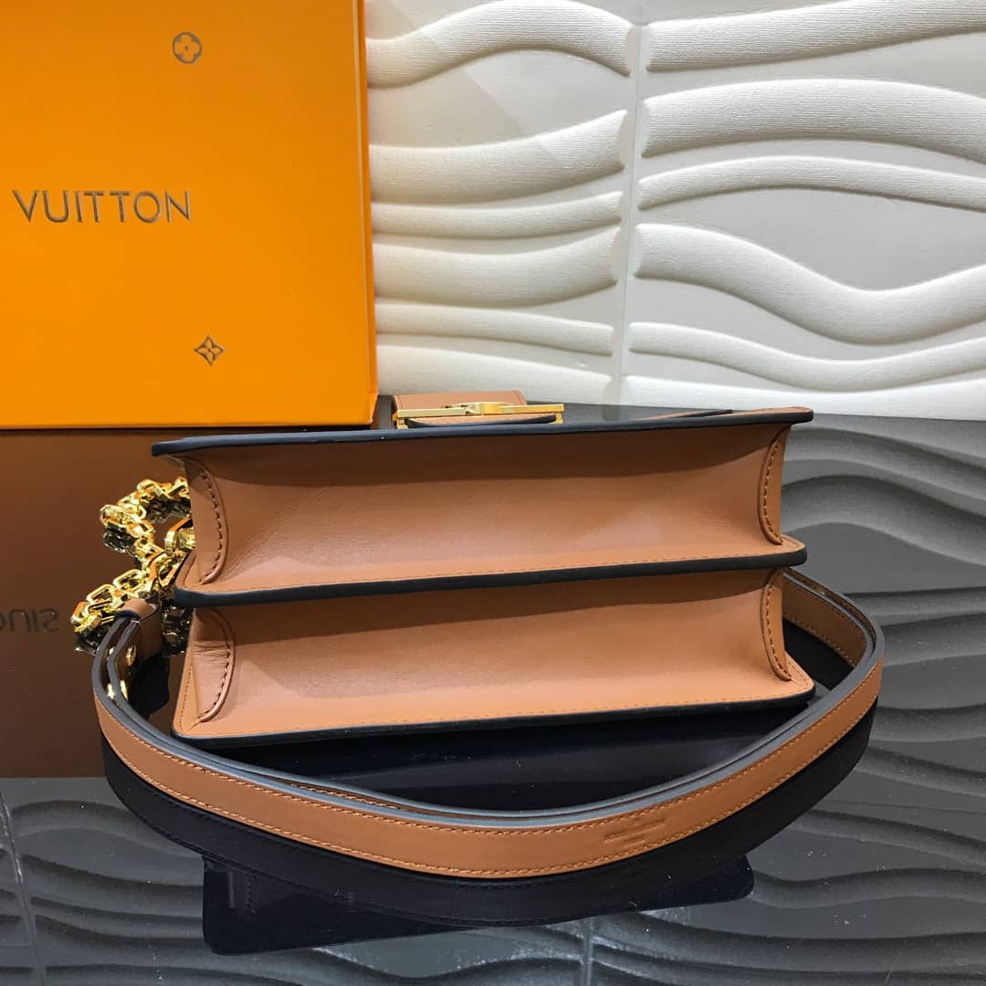 L0vis Vvtt0n Monogram MM Reverse Dauphine Shoulder Bag Replica M44391