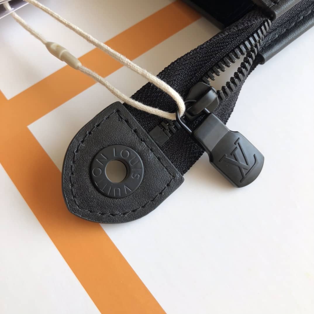 L0vis Vvtt0n Monogram Galaxy Canvas Replica Pochette Voyage Black M44448