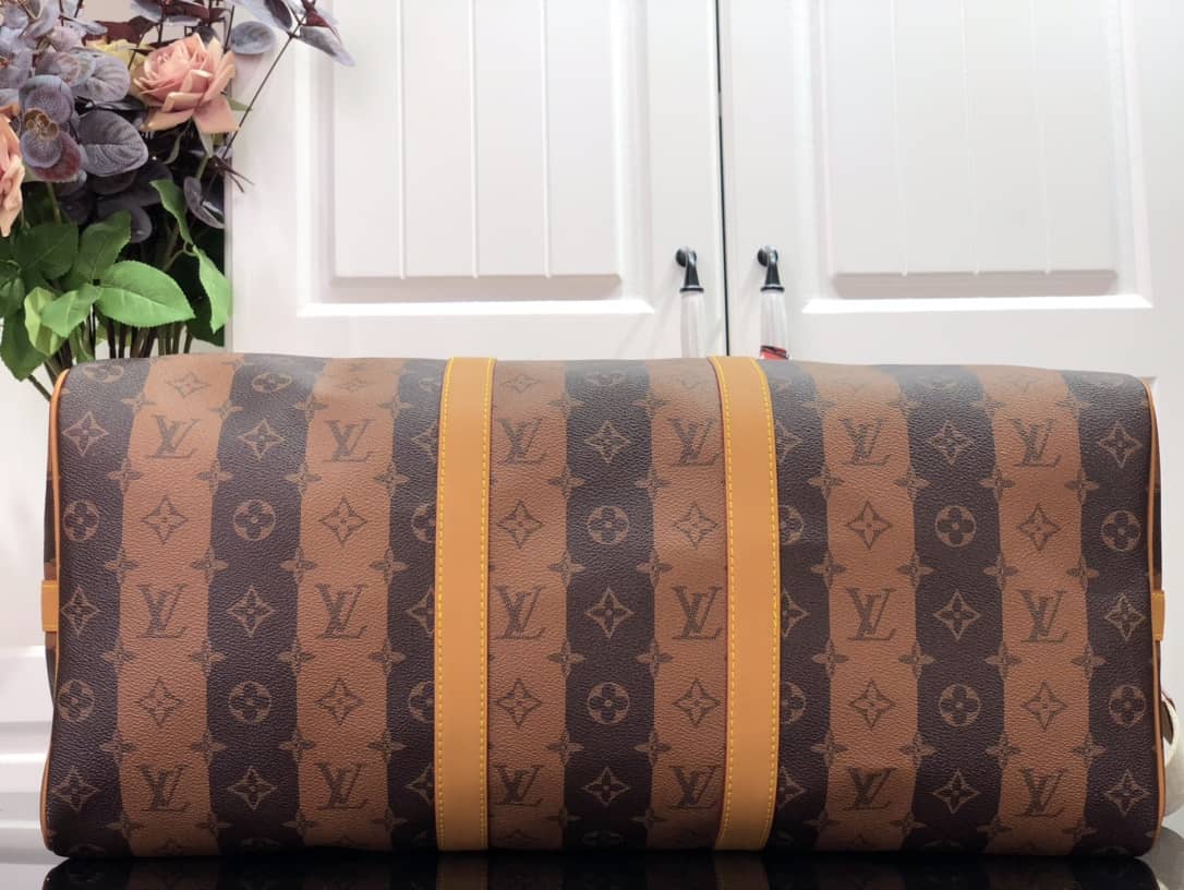 L0vis Vvtt0n Keepall Bandouliere x Nigo Monogram Stripes Replica M40567