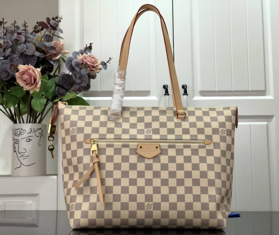 L0vis Vvtt0n Damier Azur Canvas Lena MM Replica Handbag N44040