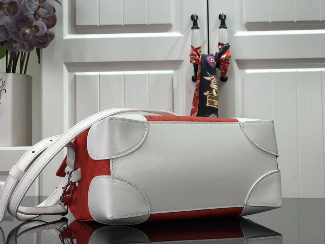 L0vis Vvtt0n Vintage Litter Bag Monogram Canvas Everyday Signature Replica