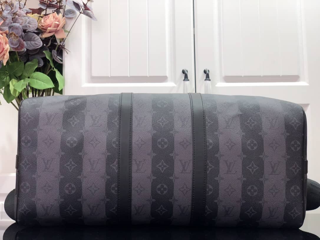 L0vis Vvtt0n Keepall Bandouliere x Nigo Monogram Replica Stripes Gray M40567