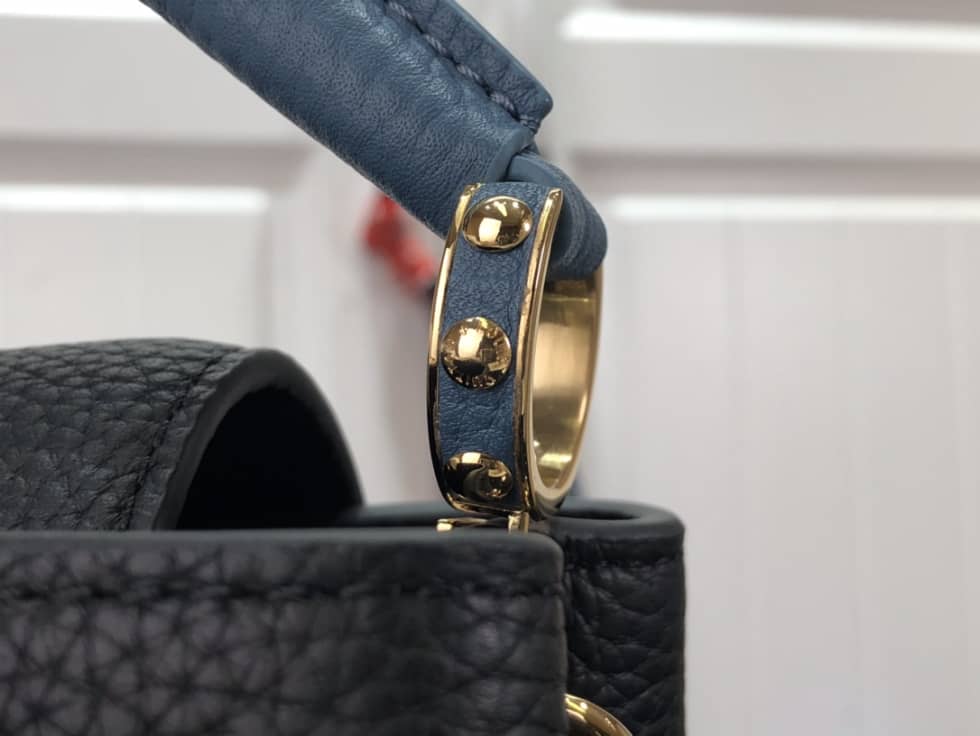 L0vis Vvtt0n Capucines Mini M59709 Replica Shoulder Bag