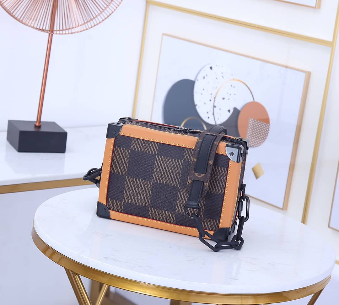 L0vis Vvtt0n Nigo Soft Trunk Damier Monogram Replica Shoulder Bag N40381