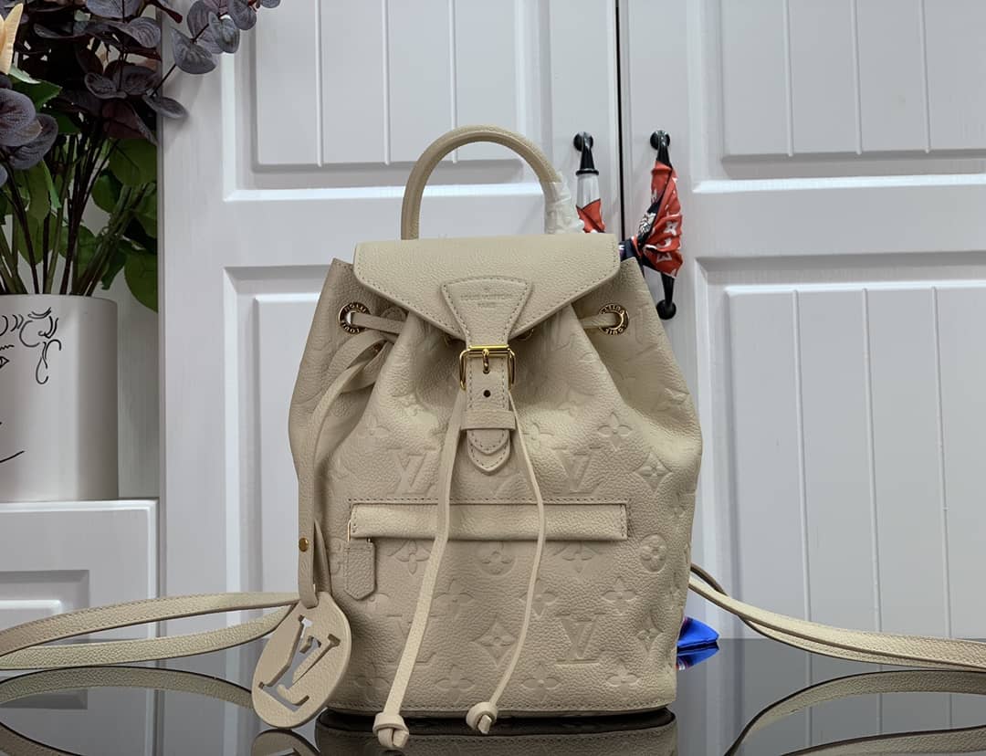 L0vis Vvtt0n Empreinte Montsouris White M45639 Replica Backpack