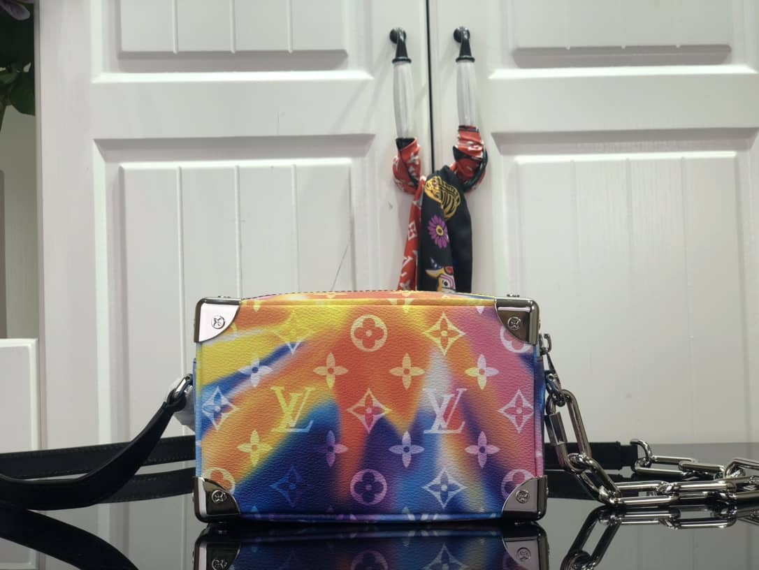 Where Can I Buy Best Quality LV Petite Malle Chain Box