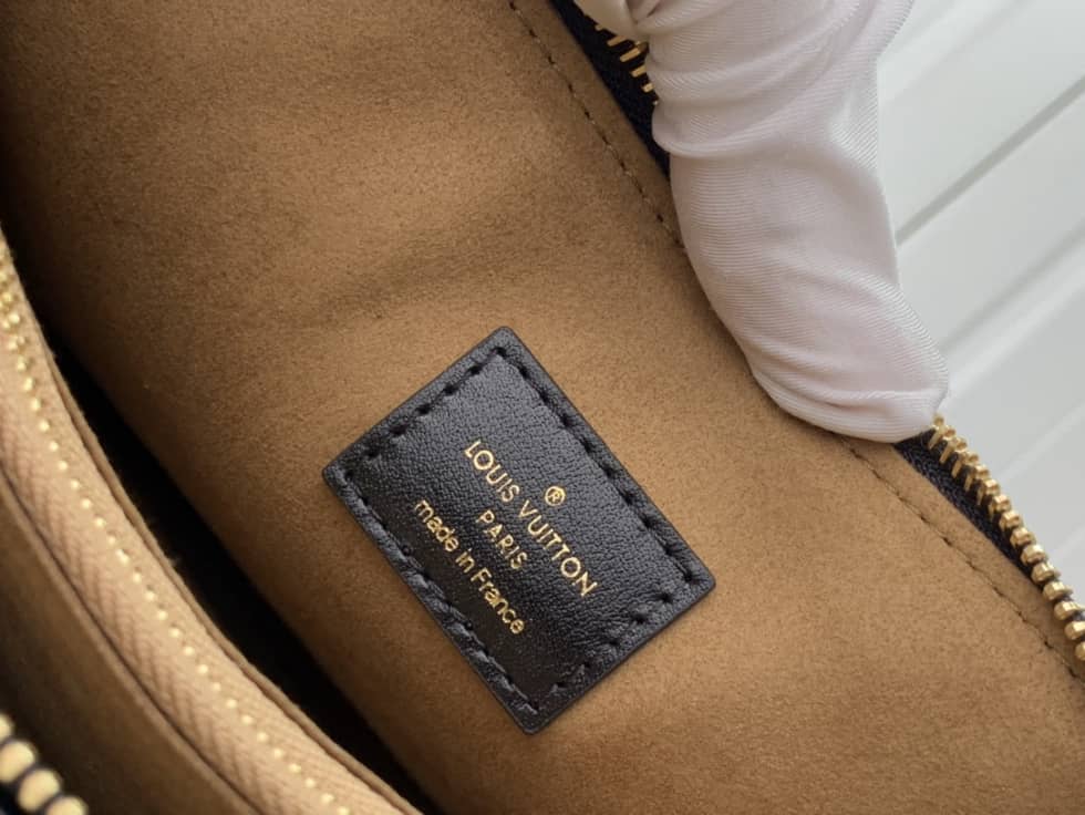 L0vis Vvtt0n Coussin PM M57790 Replica Shoulder Bag