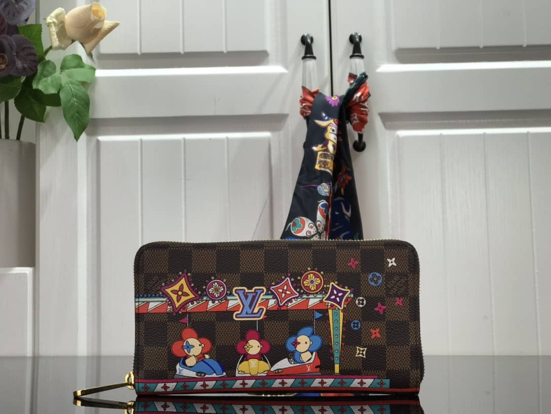 L0vis Vvtt0n Christmas Damier Ebene Canvas Zippy Wallet Replica N60403