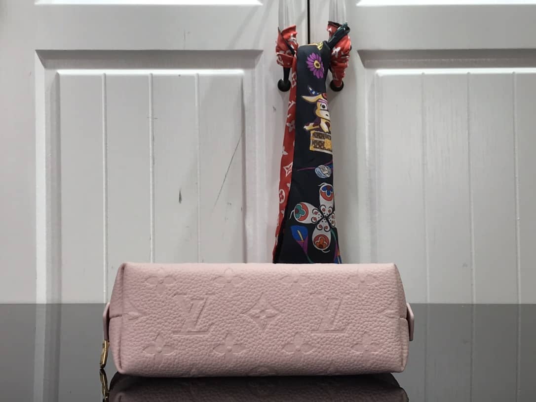 L0vis Vvtt0n Pochette Dupe Monogram Cosmetic Pouch  Pink M47515