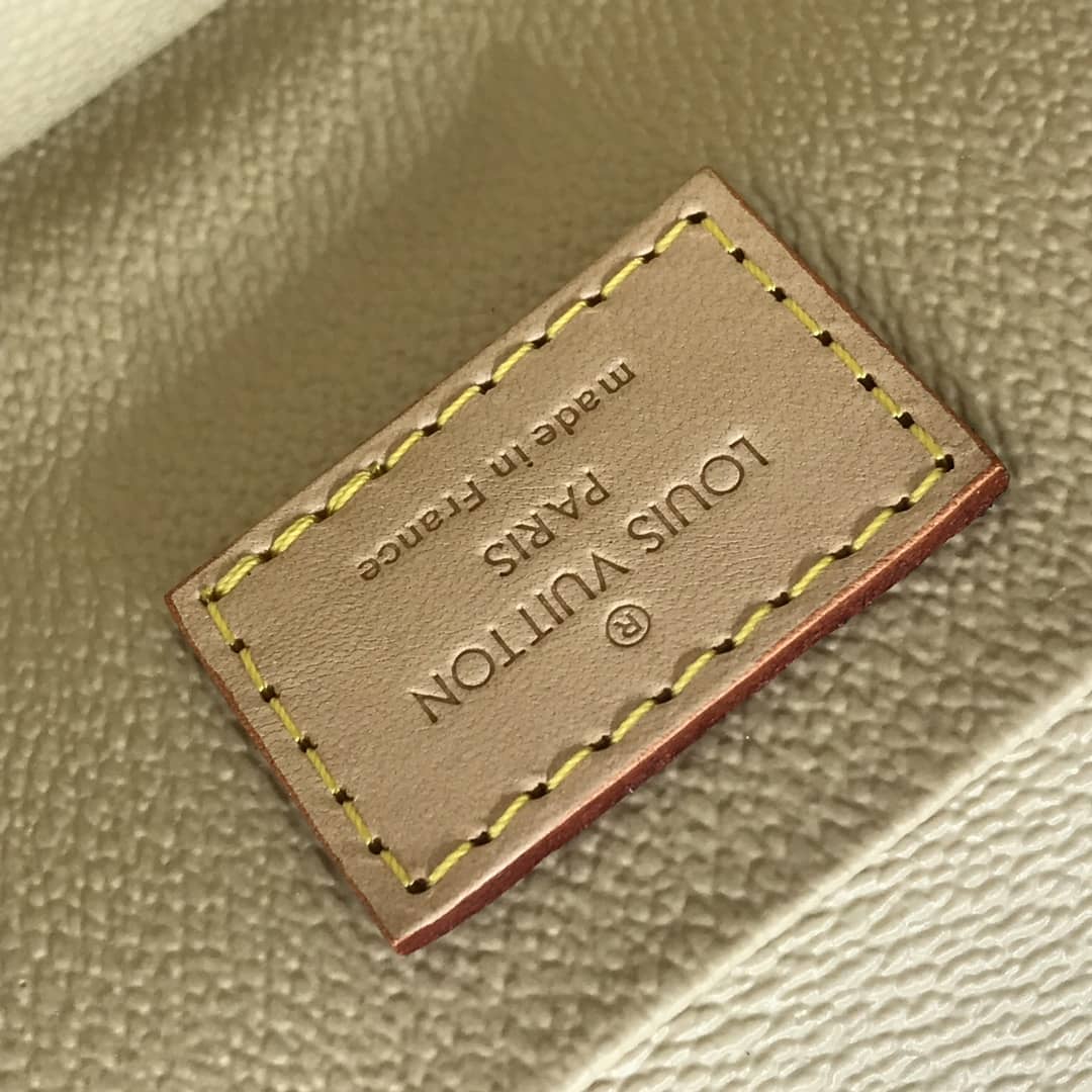 L&V Nice BB Monogram Vanity Replica Bag M42266