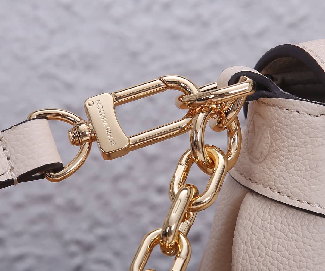 L0vis Vvtt0n Favorite Monogram Empreinte Leather Replica Shoulder Bag White M45813