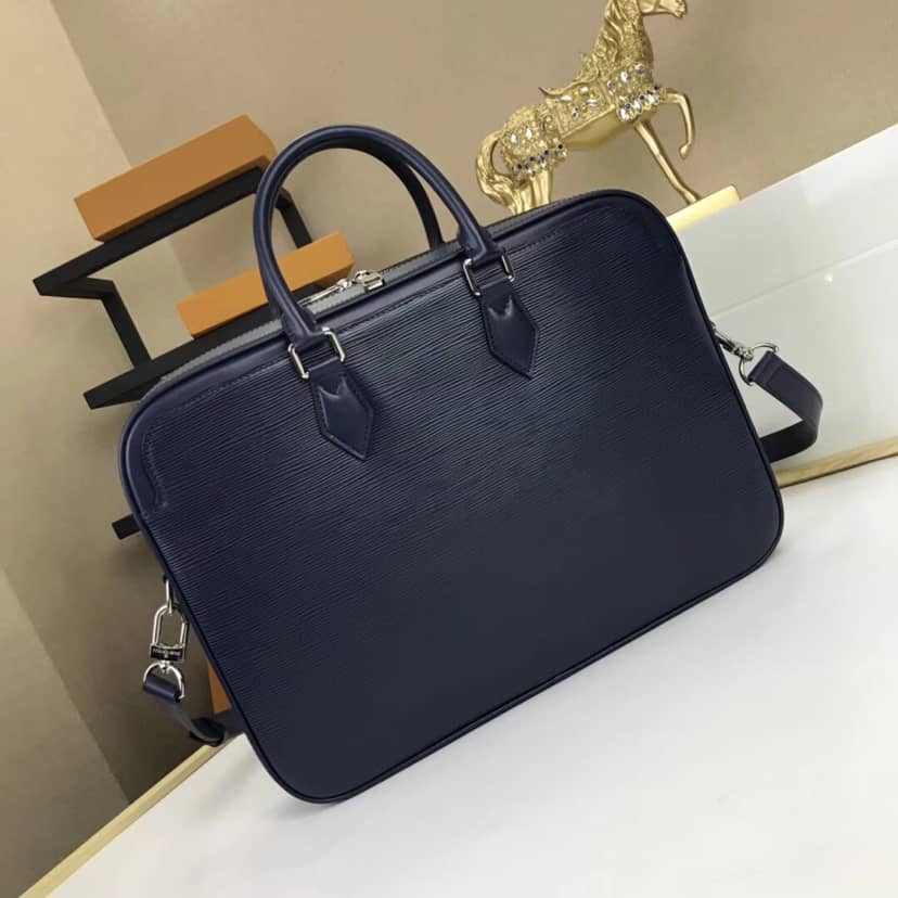 L0vis Vvtt0n Dandy MM Epi Leather Bag Blue Replica M54405