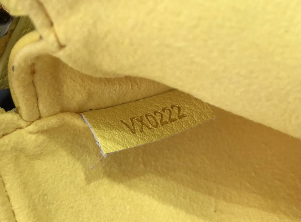 L0vis Vvtt0n Monogram Empreinte Mini Pochette Accessoires Yellow M46129