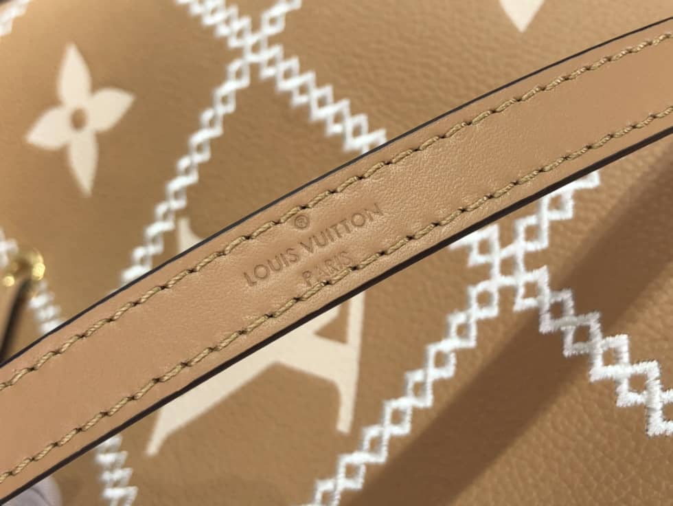 L0vis Vvtt0n NeoNoe MM Brown M46023 Replica Bucket Bag