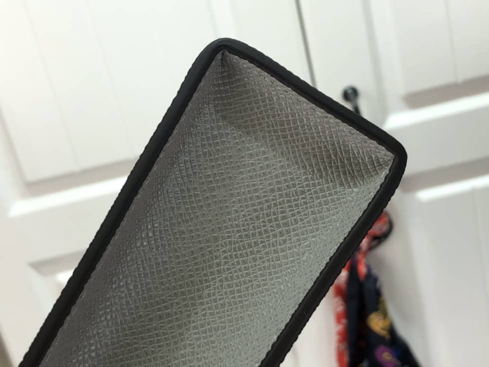 L0vis Vvtt0n Taiga Pochette Voyage Gery M59147 Replica