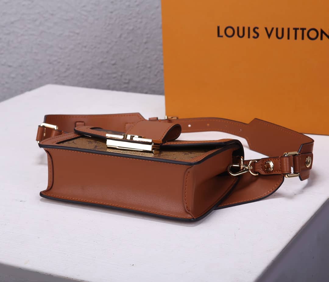 LV Bum Bag Dupe Monogram Reverse Dauphine M44586(ColaReps)