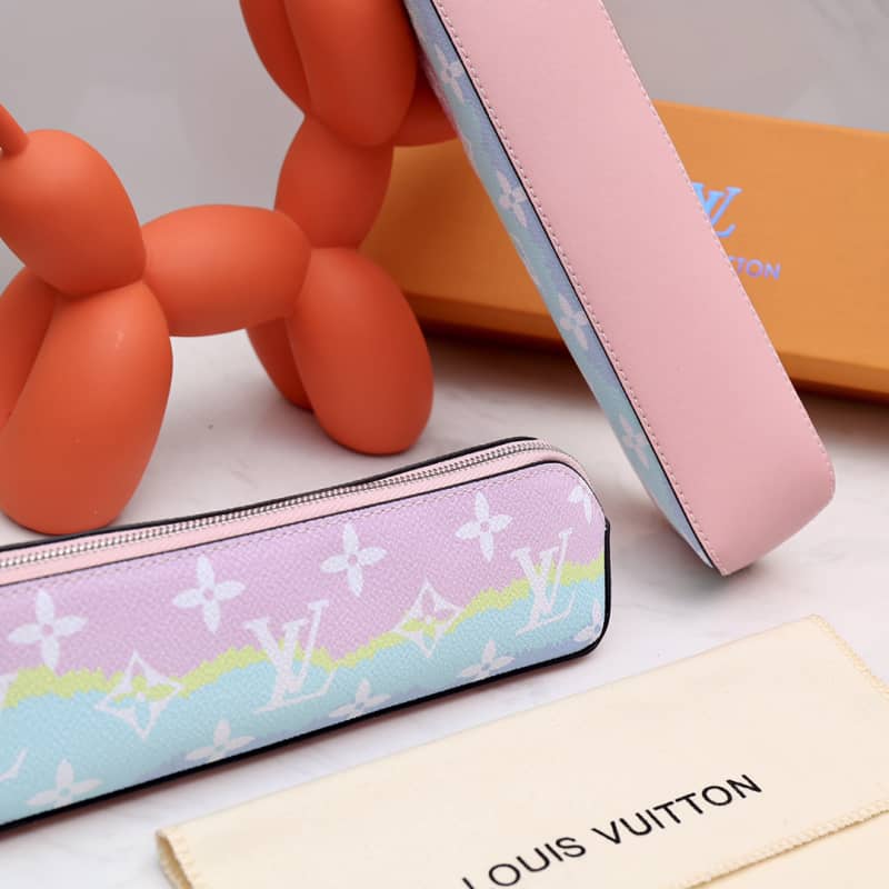 L0vis Vvtt0n Pencil Pouch Elizabeth Monogram Canvas Replica Blue GI0009