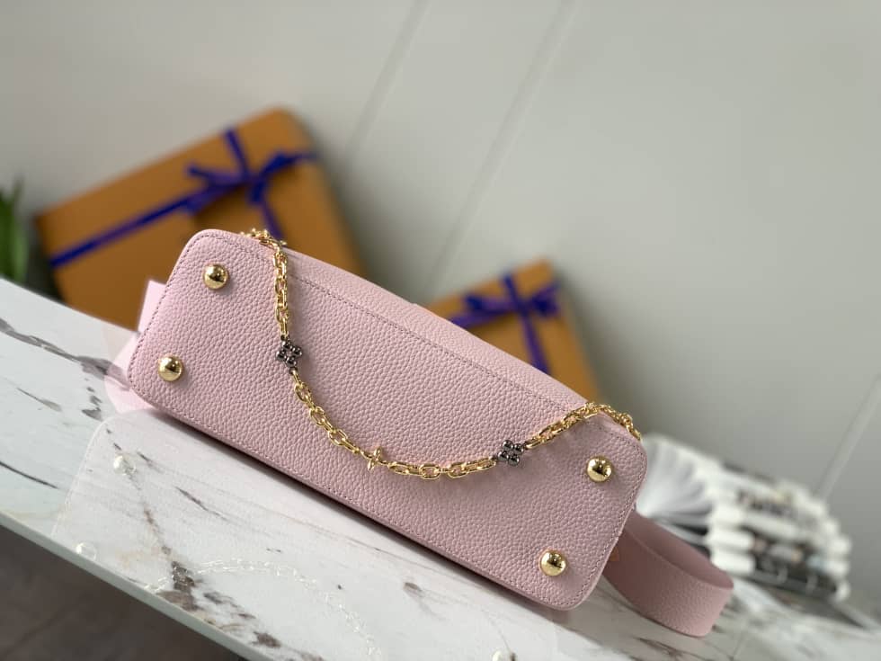 L0vis Vvtt0n Capucines MM Pink M59209 Replica Crossbody Bag