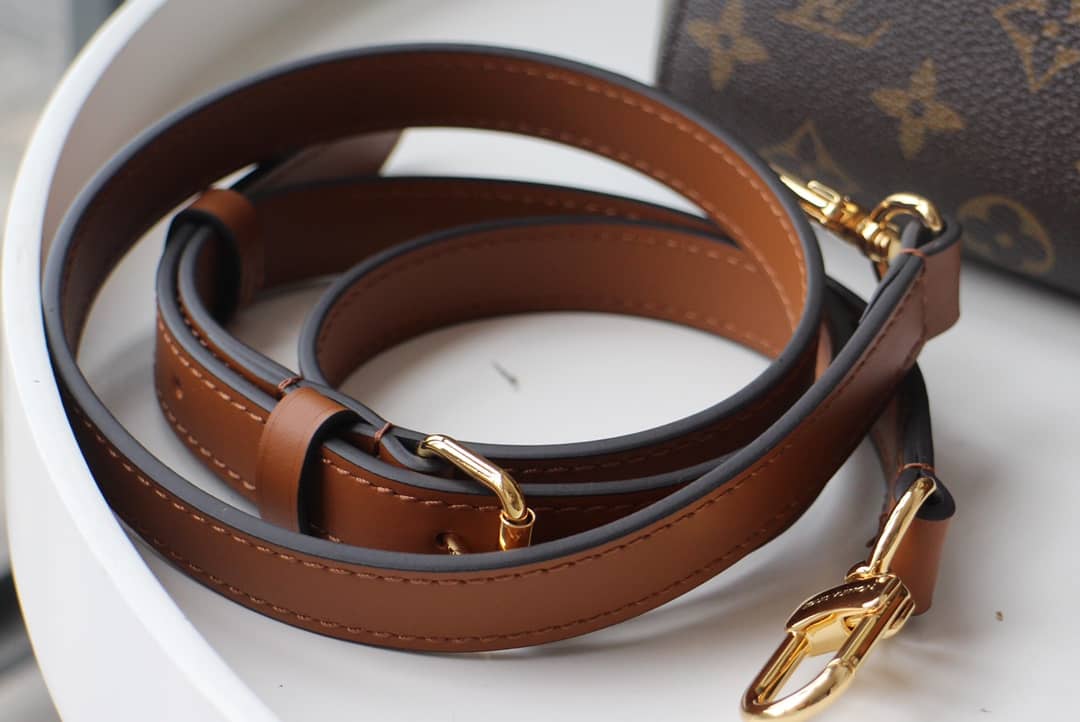 L0vis Vvtt0n Monogram Fold MM 2way Tote Replica White M45409