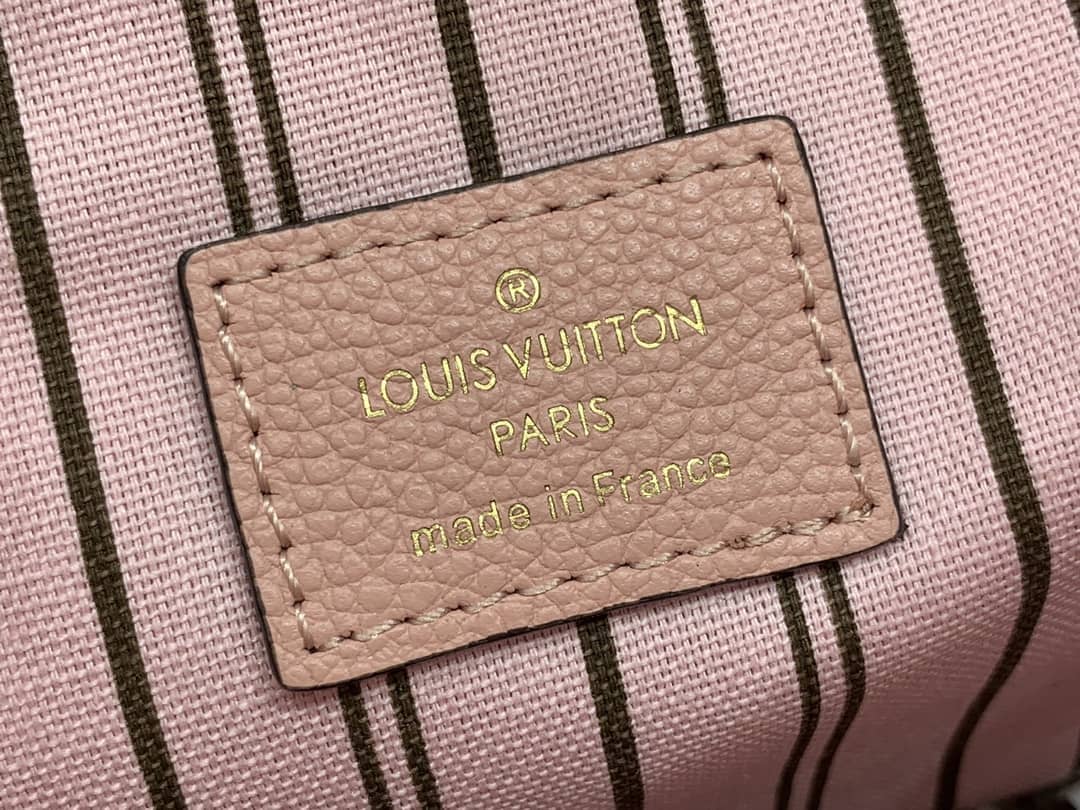 Best Replica L0vis Vvtt0n Pochette Metis Marine Leather Pink M44071 Replica Shoulder Bag(ColaReps)