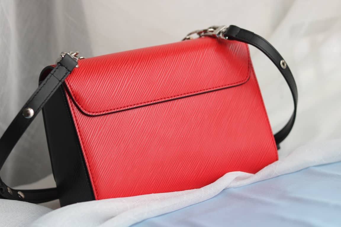 L0vis Vvtt0n Twist Epi Handbag Replica