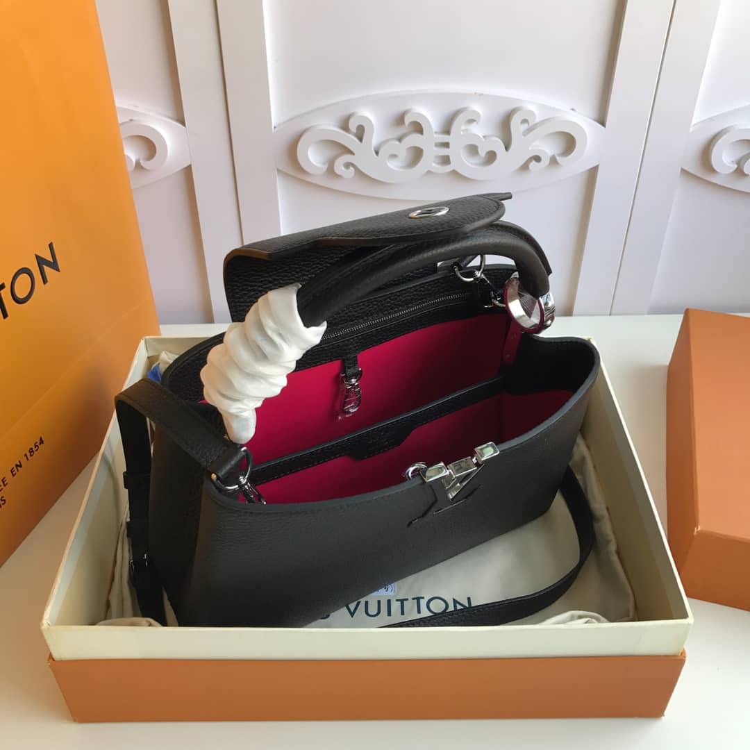 L0vis Vvtt0n Capucines PM Taurillon Leather Tote Replica Black M42242