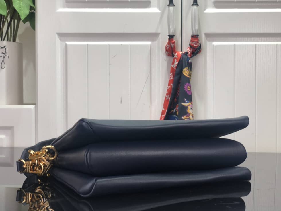 Best Replica L0vis Vvtt0n Monogram Embossed Coussin PM M59398 Replica Shoulder Bag(ColaReps)