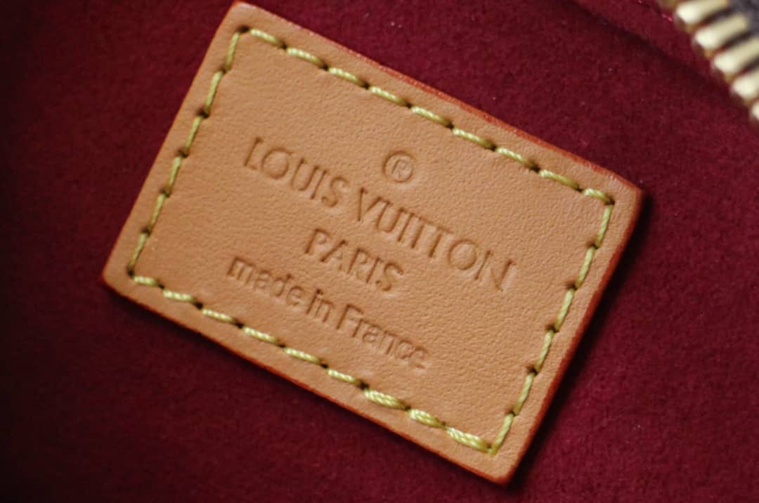 L0vis Vvtt0n Monogram Viva Cite PM Replica Shoulder Bag M51165