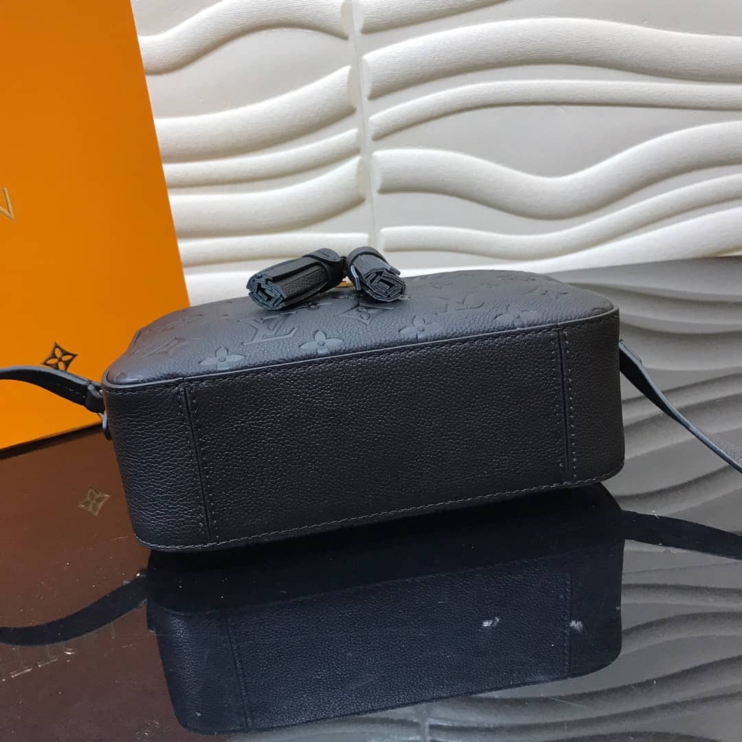 L0vis Vvtt0n Monogram Empreinte Saintonge Replica Bag Black M44606