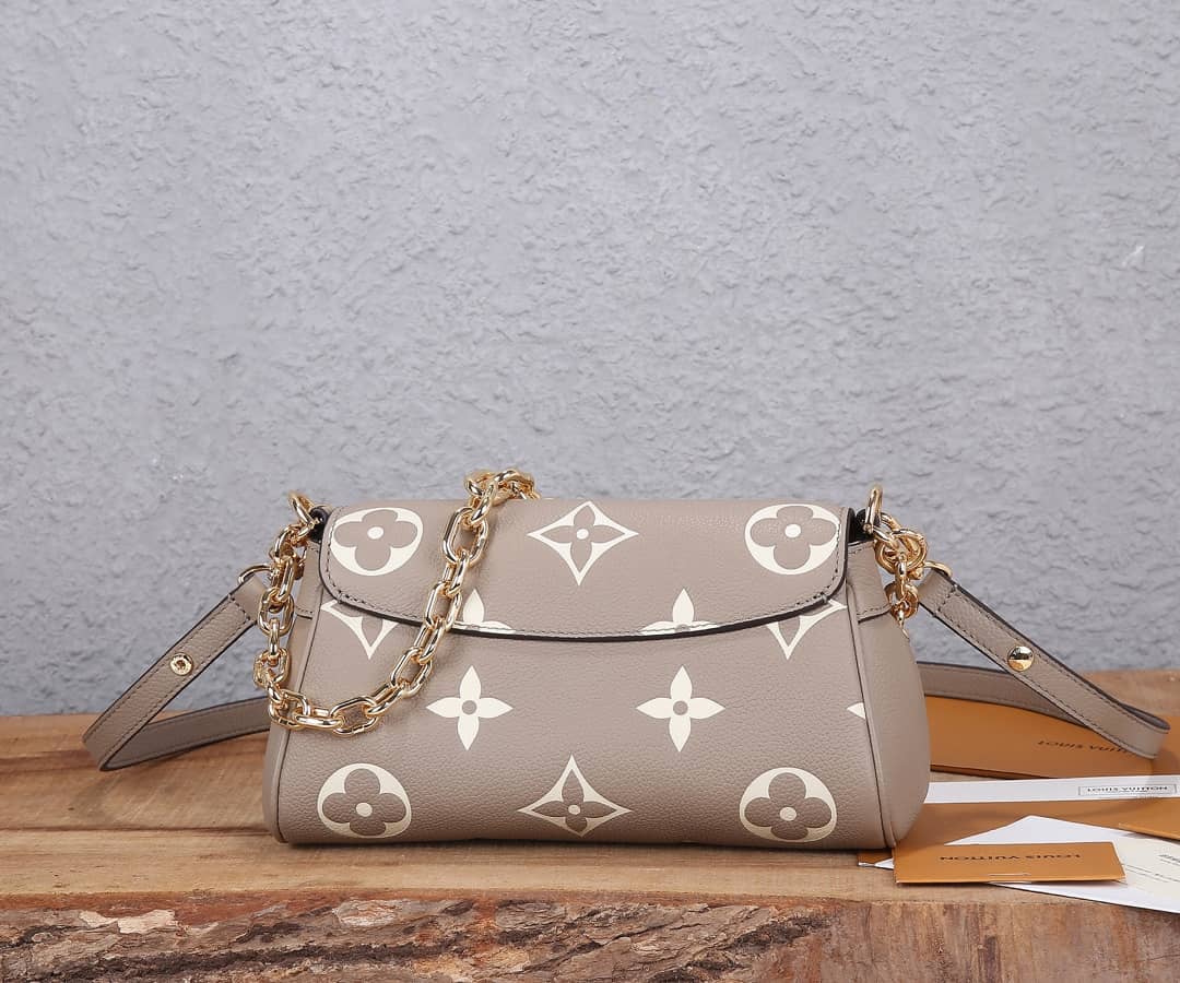 L0vis Vvtt0n Monogram Empreinte Leather Favorite Replica Shoulder Bag M45836