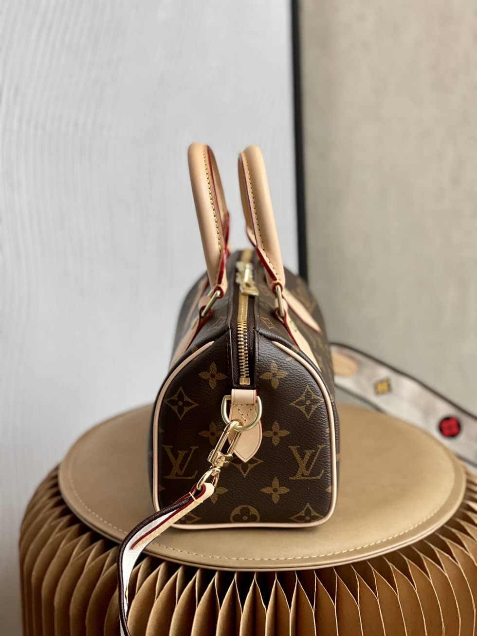 L0vis Vvtt0n Replica Bags Speedy Bandouliere 20 M45948