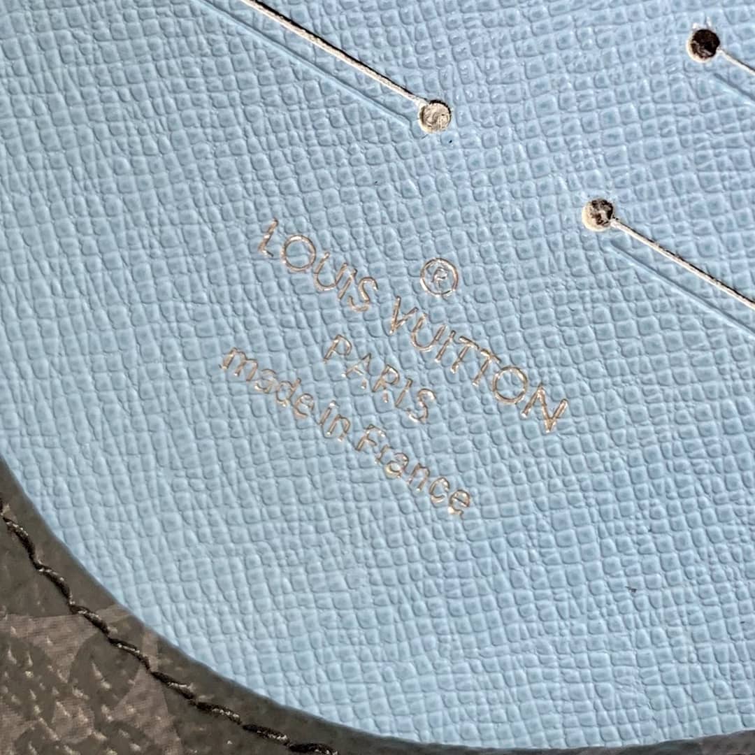 L0vis Vvtt0n Monogram Eclipse Epi Replica Pochette Voyage MM M67736