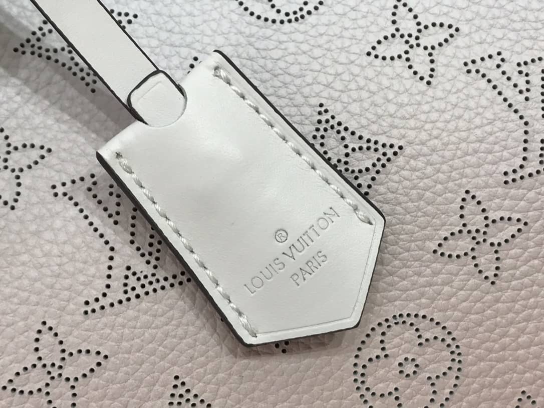 L0vis Vvtt0n Hina PM Mahina Leather Bag Replica Pink M54350