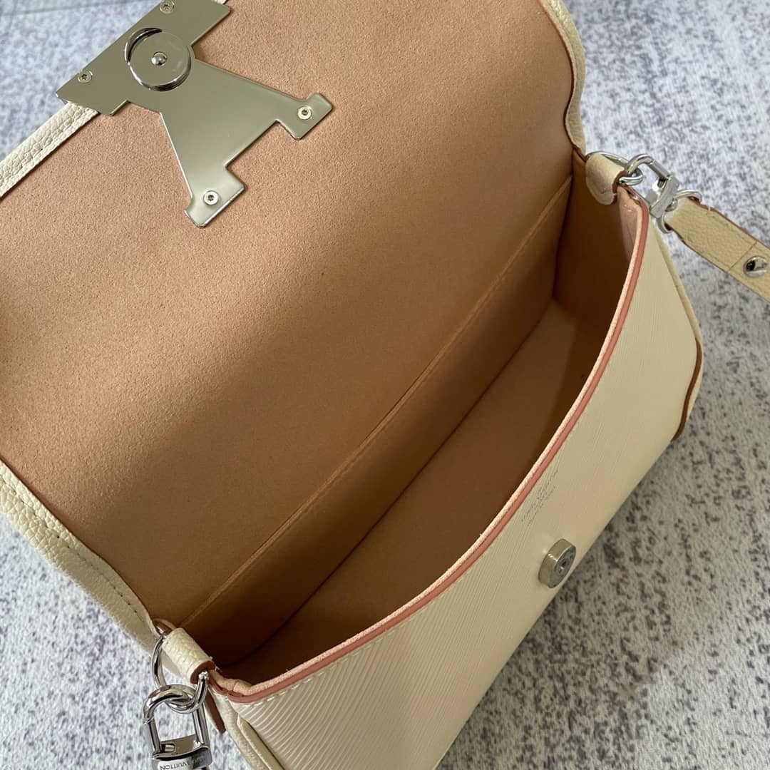 L0vis Vvtt0n Buci Epi Leather White M59457 Replica Crossbody Bag