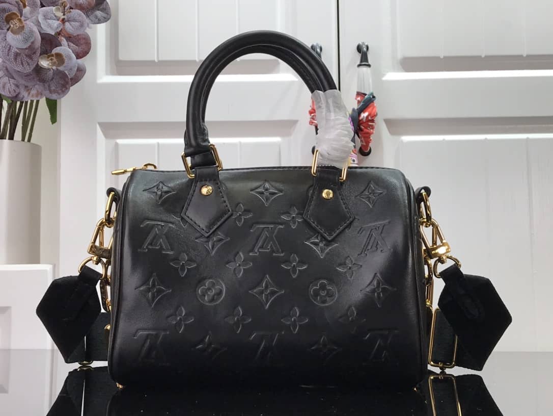 L0vis Vvtt0n Speedy Bandouliere 22