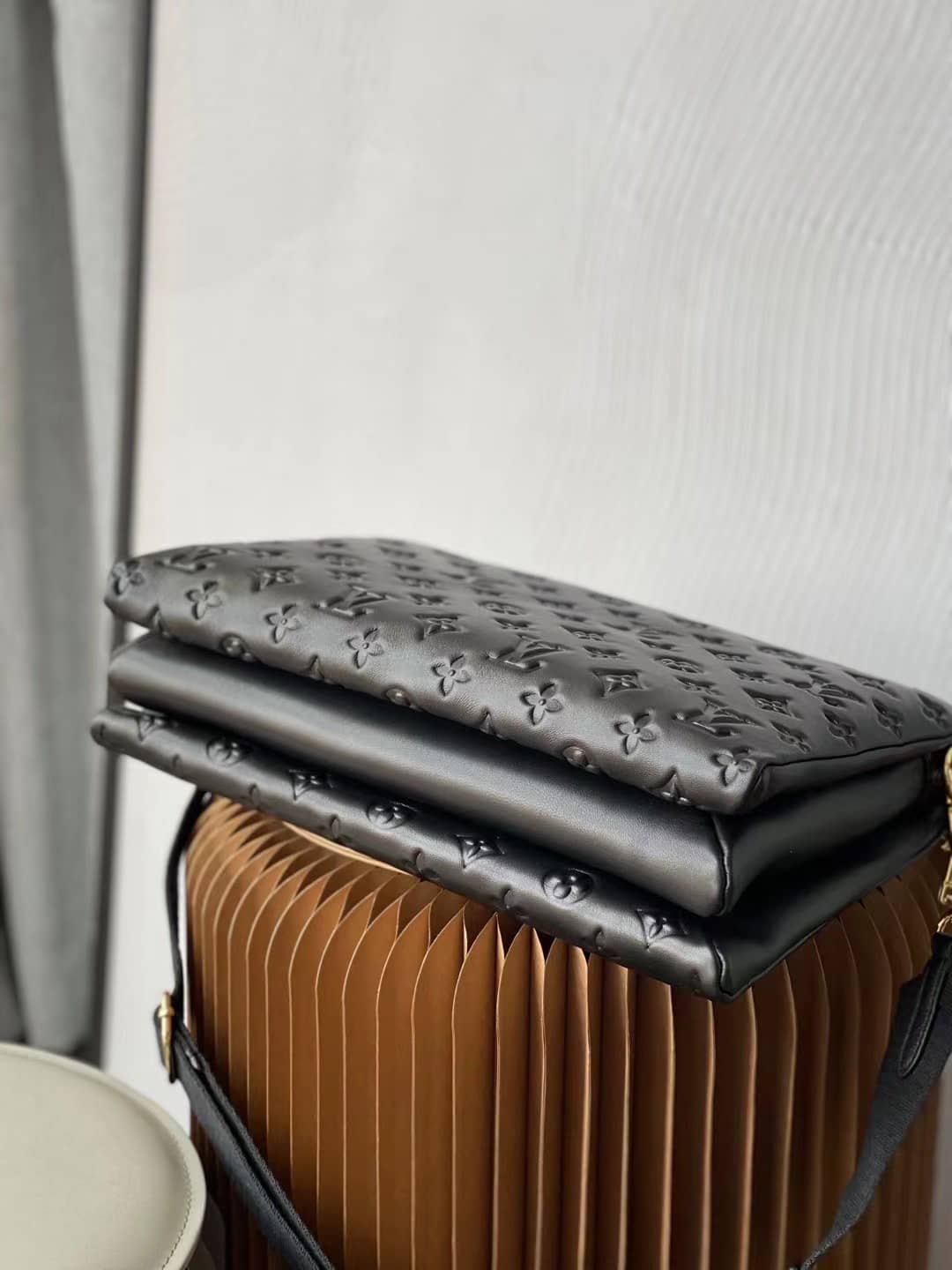 L0vis Vvtt0n Coussin MM 2way M57783 Replica Shoulder Bag