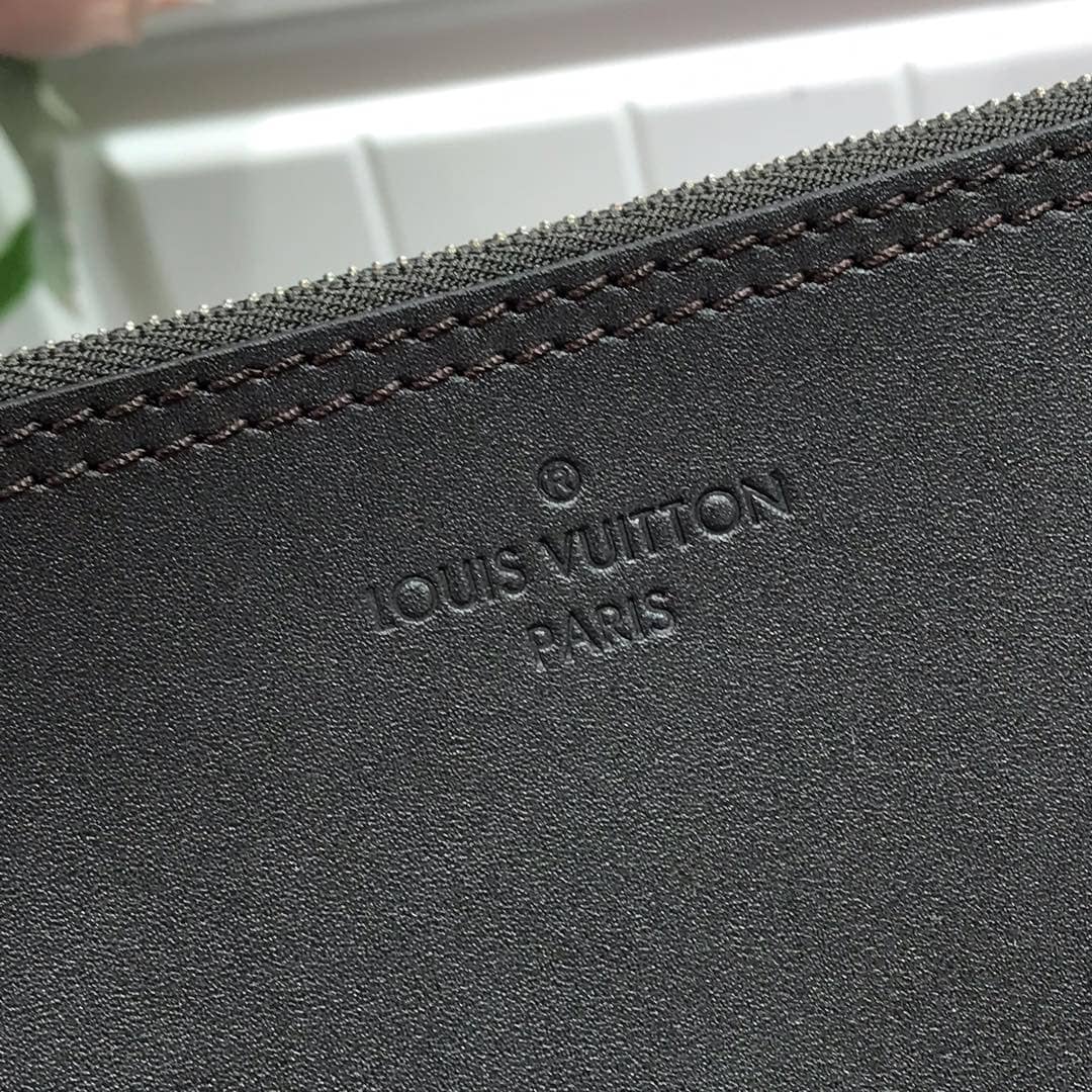 L0vis Vvtt0n Mahina Hina PM Leather Tote Replica Black M54353