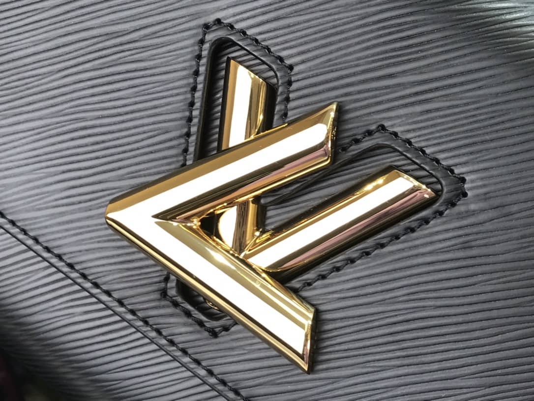 L0vis Vvtt0n Epi leather Twist MM Replica Handbag M57050