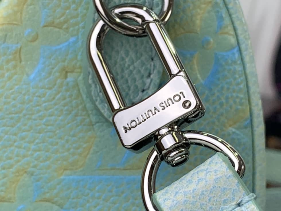 L0vis Vvtt0n Nano Speedy Green M81508 Replica Shoulder Bag