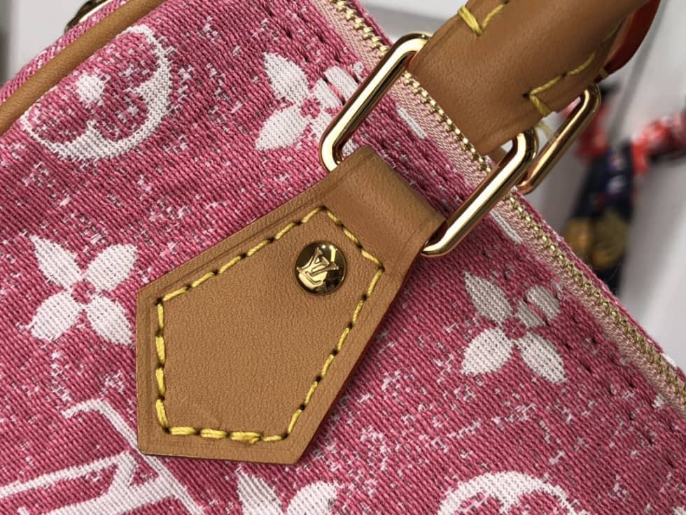 L0vis Vvtt0n Nano Speedy Pink M81213 Replica Crossbody Bag