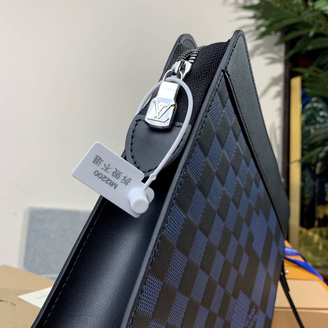 L0vis Vvtt0n Damier Infini 3D Cowhide Leather Standing Pouch Replica Blue N60449