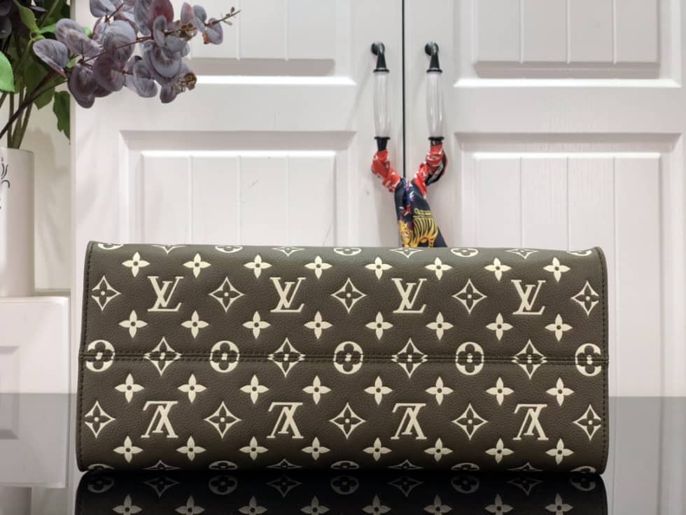 L0vis Vvtt0n OnTheGo MM Empreinte M46060 Replica Tote