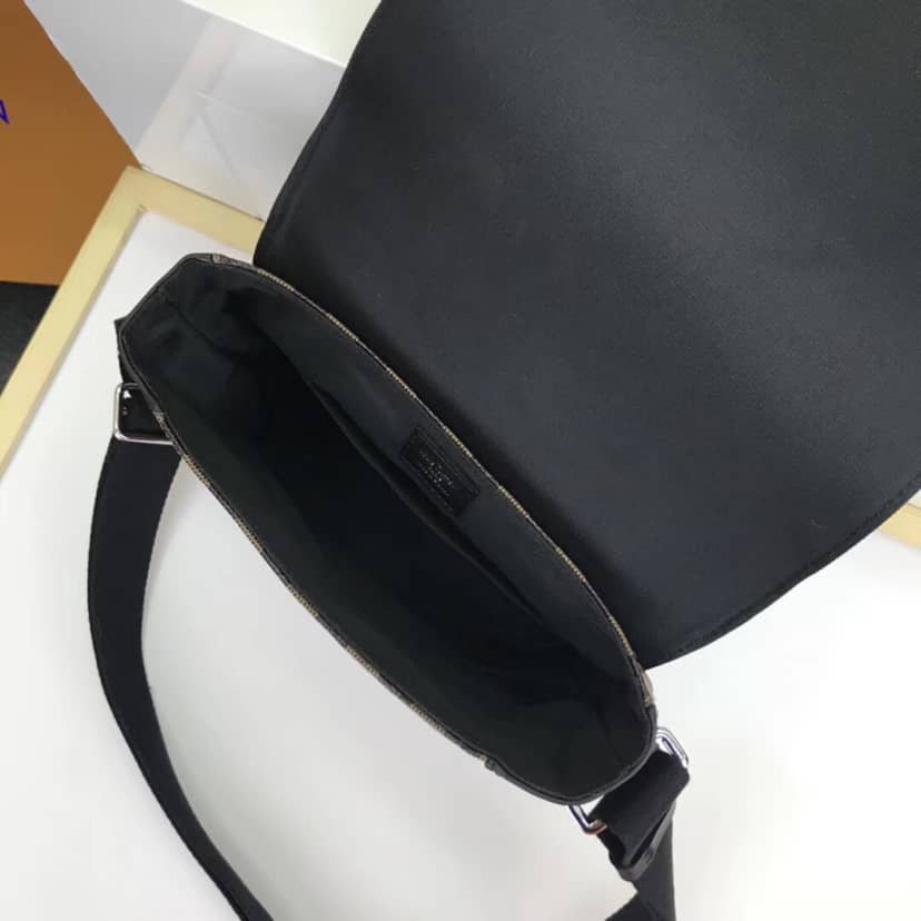 L0vis Vvtt0n District PM Damier Crossbody Bag Replica N41031