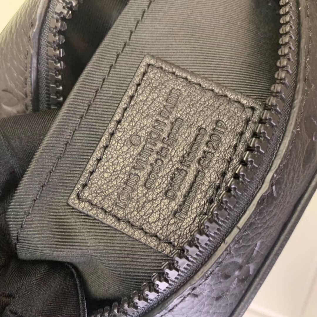 L0vis Vvtt0n Monogram Taurillon Mini Soft Trunk Replica Bag M55702